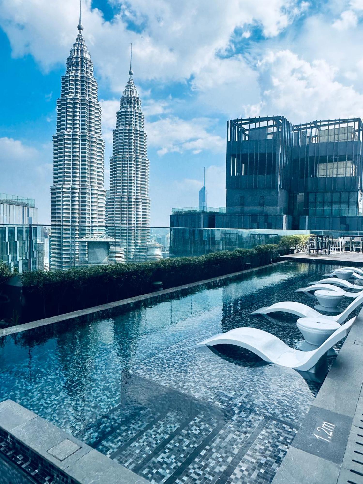 Star At Klcc By Eae Apartment Kuala Lumpur Exterior photo